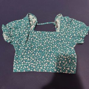 Shein Crop shirt
